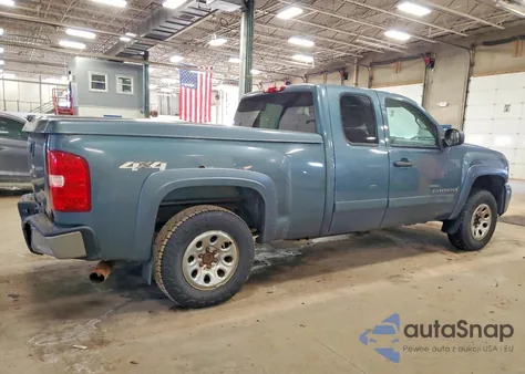 2007 Chevrolet Silverado K1500 from USA, damaged, VIN 1GCEK19097Z532233